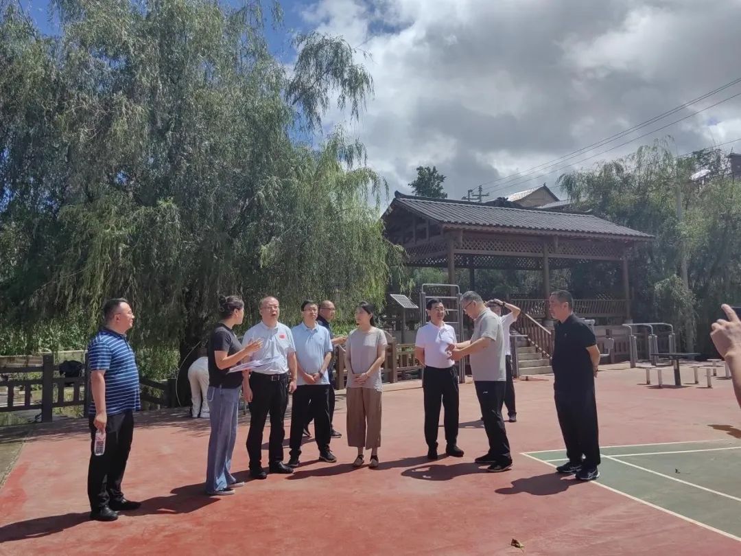 开元-李宁签约综合格斗运动员李景亮；Fila中国2021年收入破200亿元；滔搏发布2021年财报：收入下降 11%